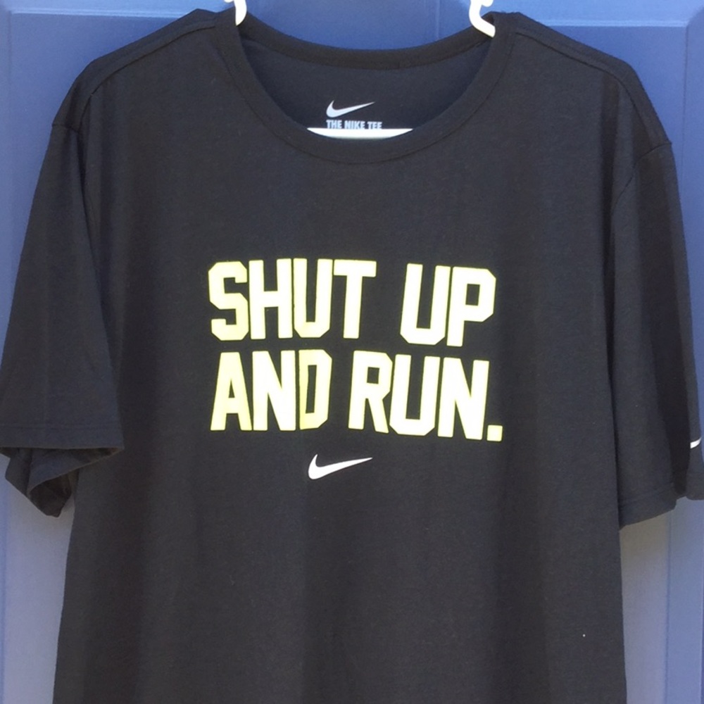 NIKE DRI-FIT ATHLETIC RUN T-SHIRT XL